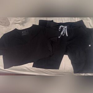 Figs Charcoal Scrub Pants